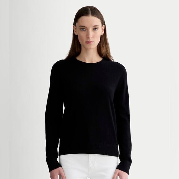 Everlane Sweaters - EVERLANE THE CLASSIC CREW IN CASHMERE SWEATER BLACK SIZE MEDIUM